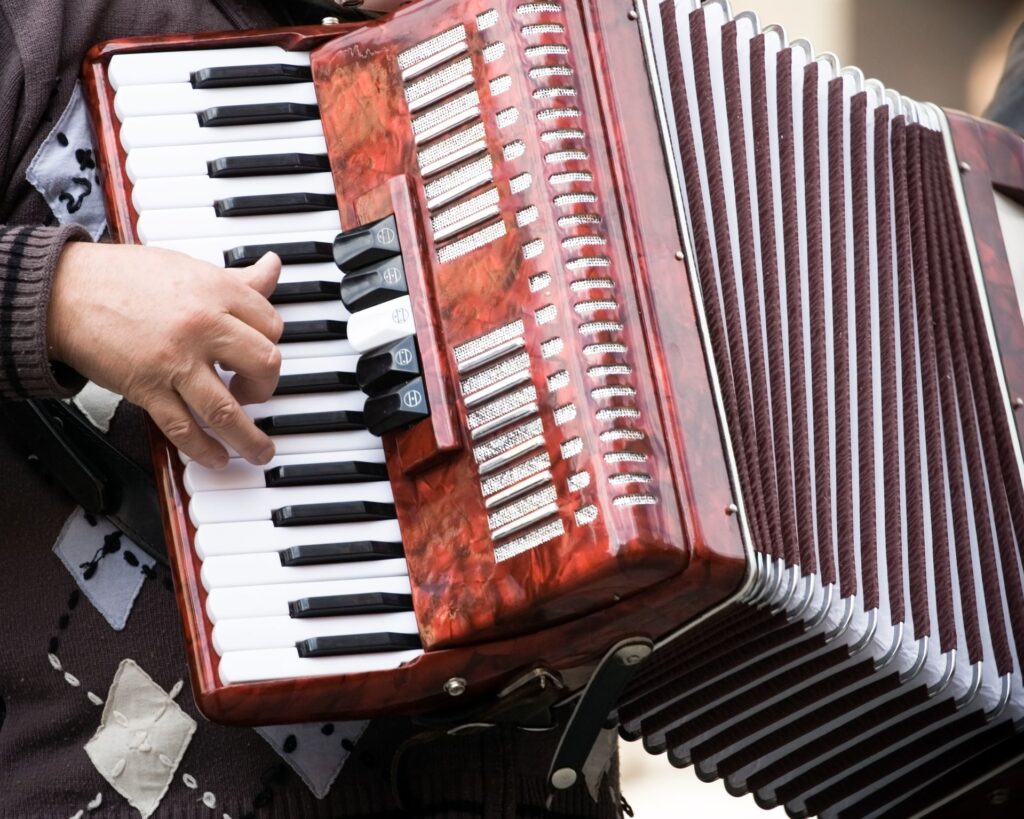 Accordion-Reise Marche